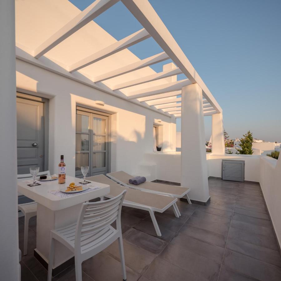 Antoperla Luxury & Hotel Perissa (Santorini)
